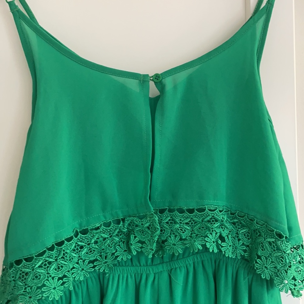 Green Dress - Picture 4 of 4